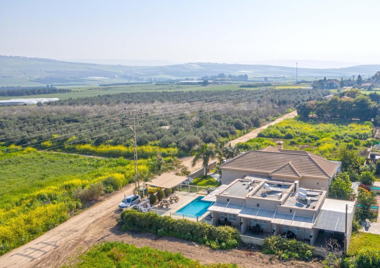 Lodge Basadot Yavneʼel
