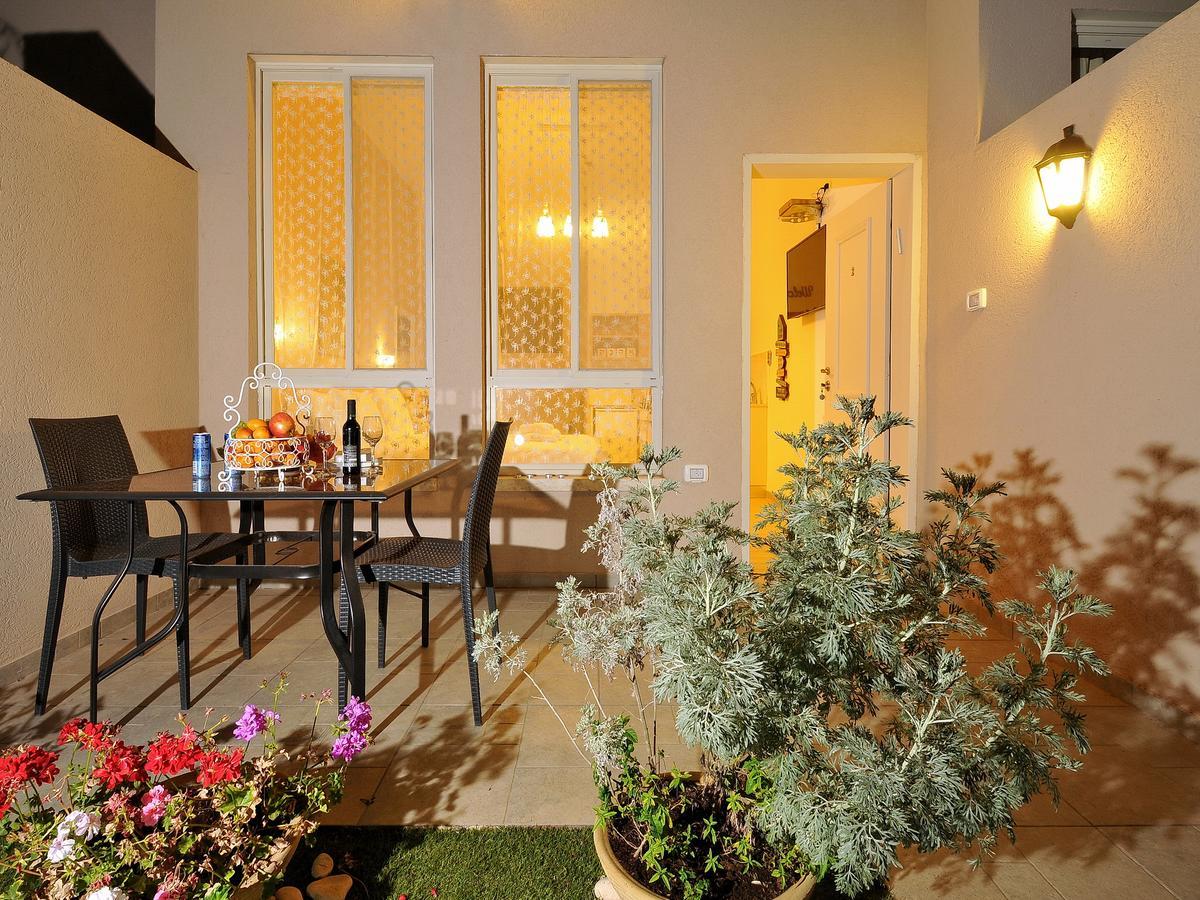 Basadot * Yavne'el